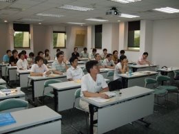 OPTIS亞洲區 李經理